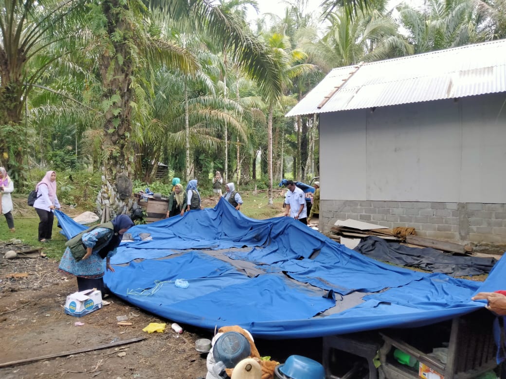 Mendampingi Dinas Sosial PrPA Kabupaten Pesisir Selatan