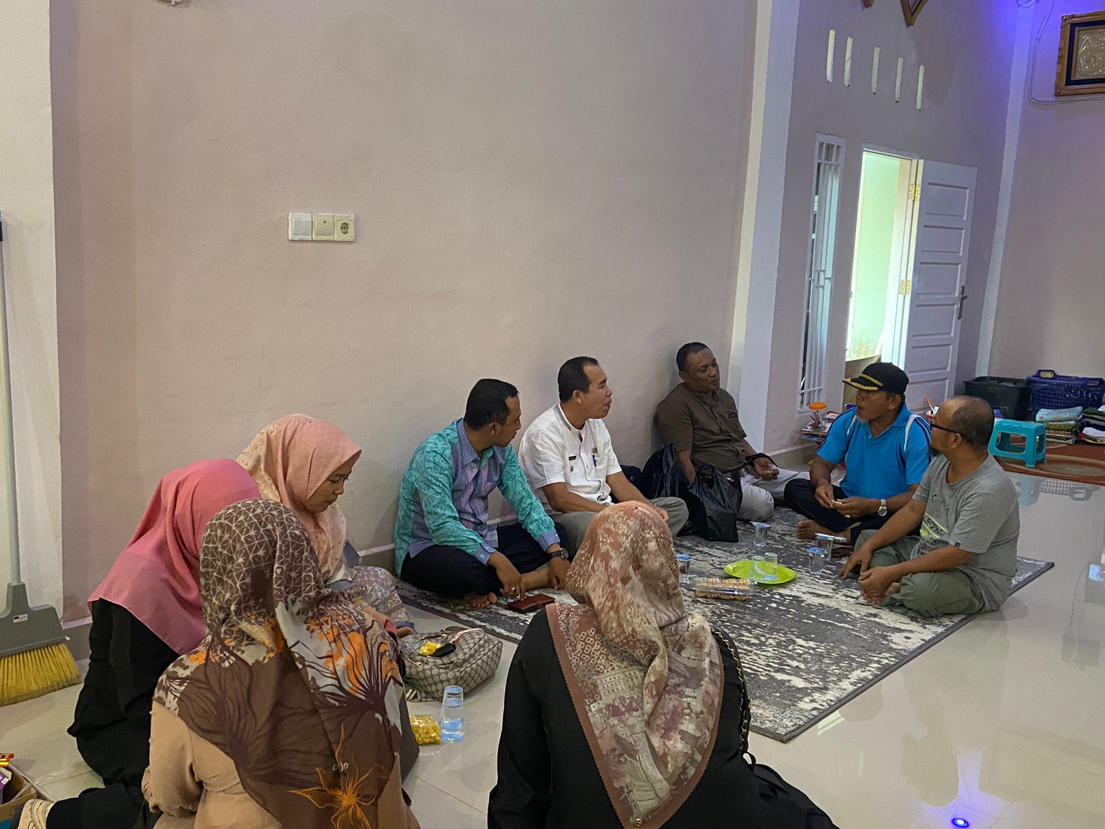 Menjenguk Kasi Pemerintahan Kantor Camat Pancung Soal 