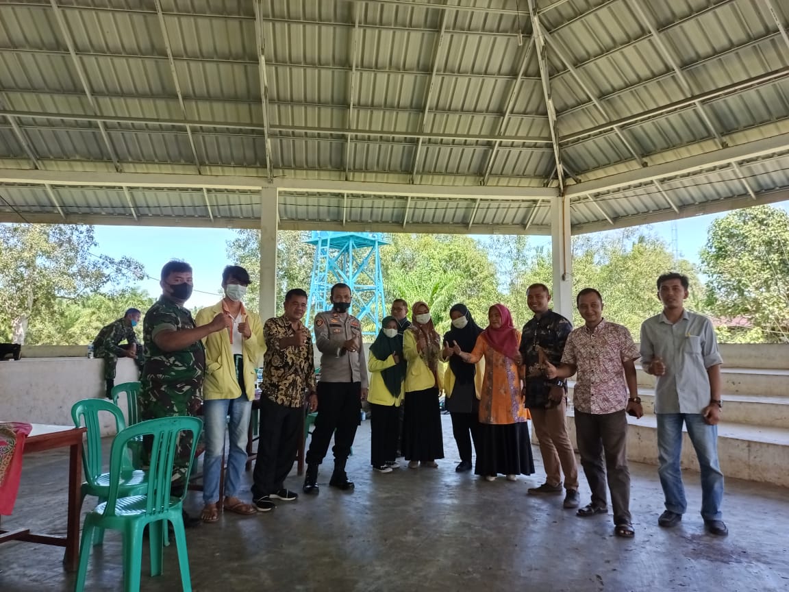 Monitoring Pelaksanaan Vaksinasi di Nagari Teluk Ampalu Inderapura