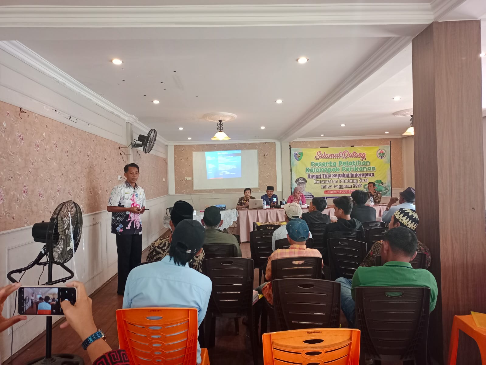 Pelatihan Kelompok Pertanian Budi Daya Ikan Air Tawar