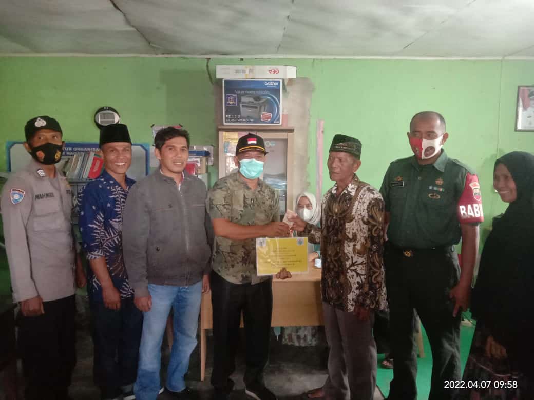 Penyerahan BLT Dana Desa di Nagari Kudo-Kudo Inderapura