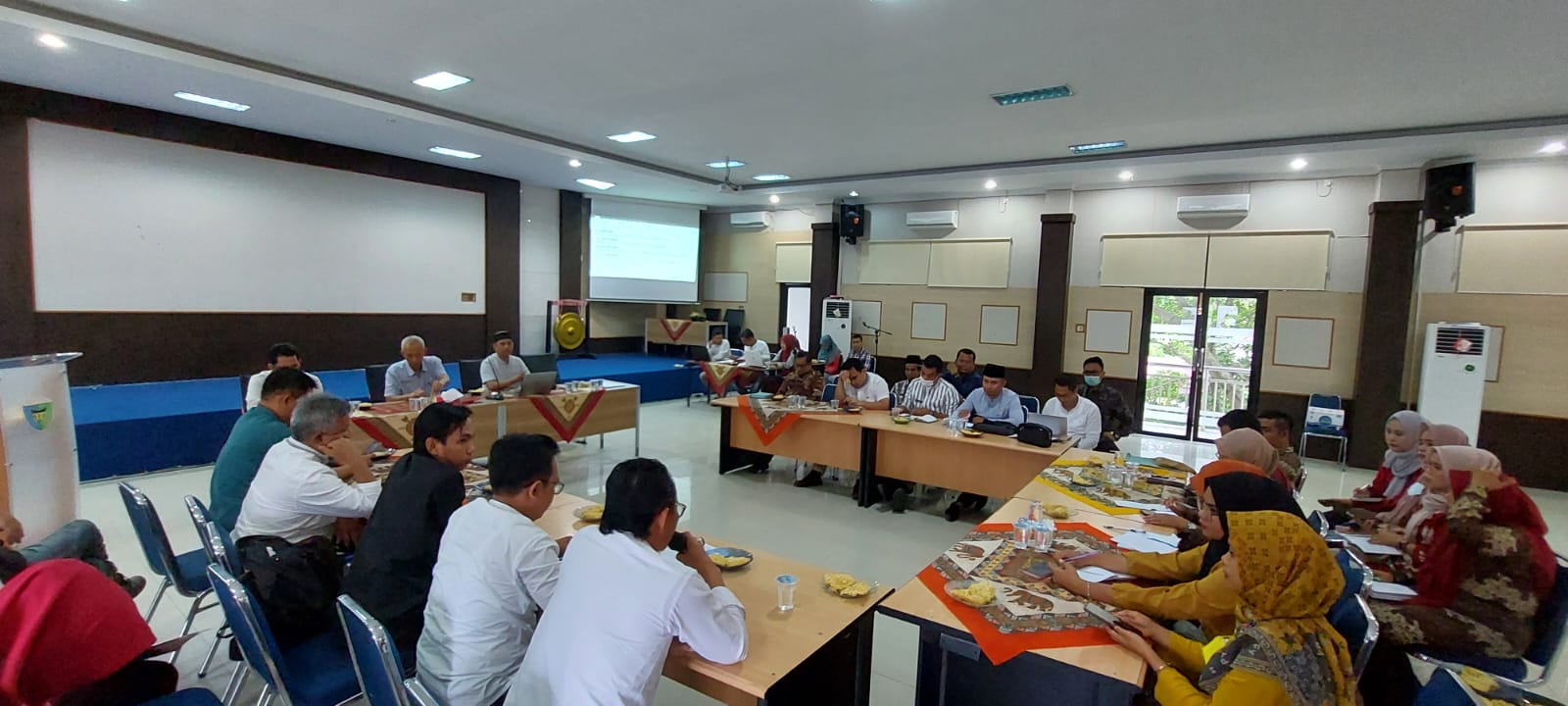 Rakor Finalisasi Aplikasi Pessel dalam Genggaman di Kantor Bapedalitbang