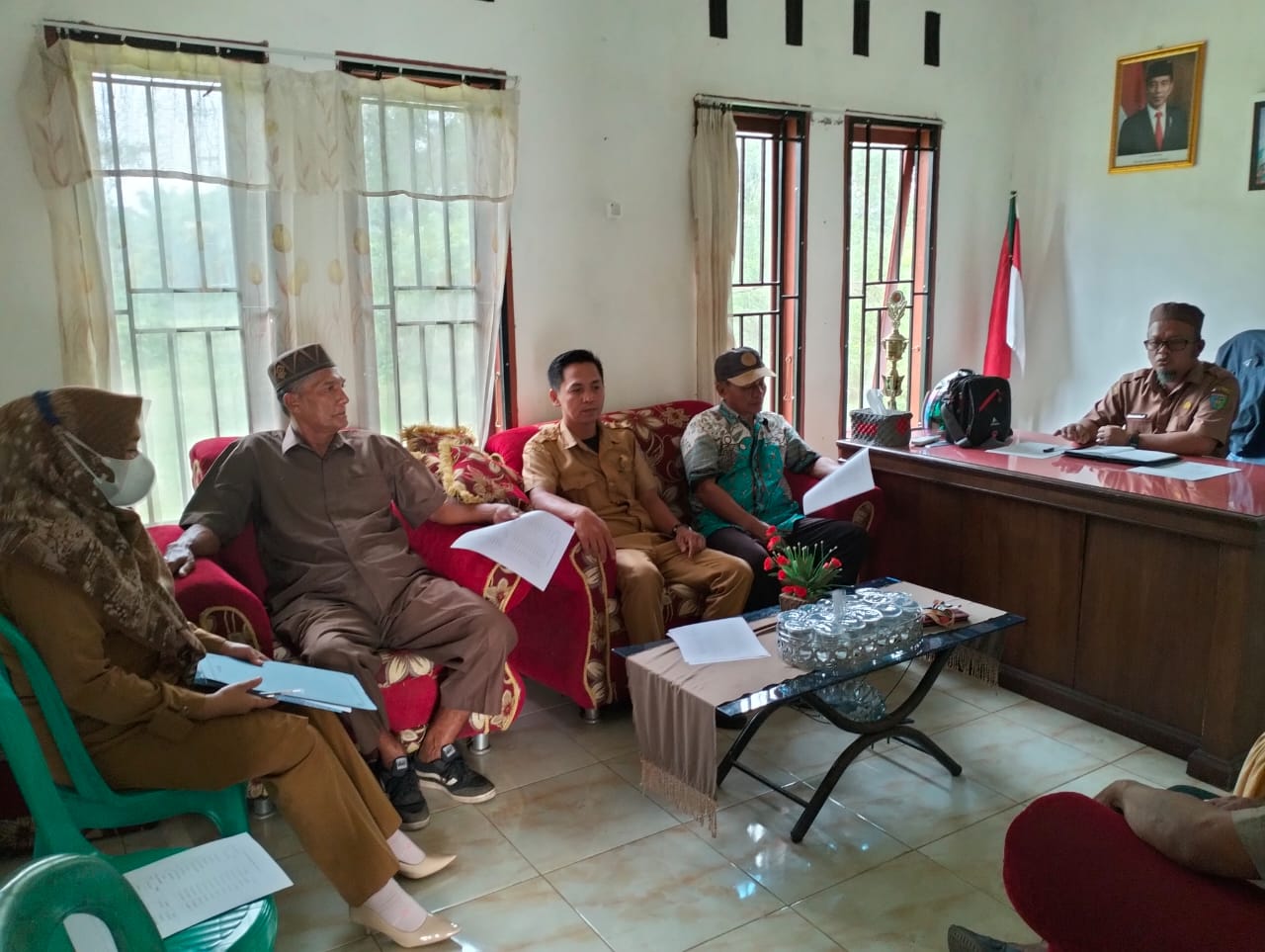 Rapat Penentuan Penerima Bantuan Rehap Ringan RTLH 